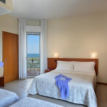 Nuovo Diana 酒店 西尼加利亚