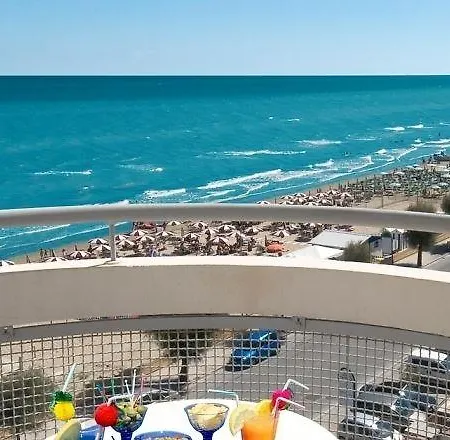 酒店 Nuovo Diana 3*