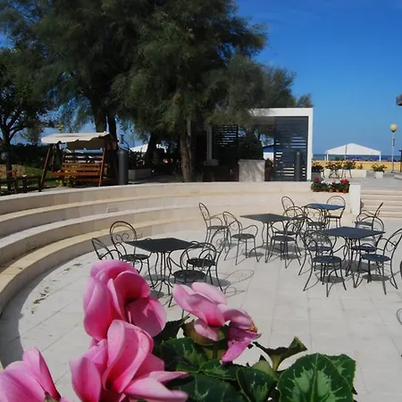 Nuovo Diana 3* 西尼加利亚