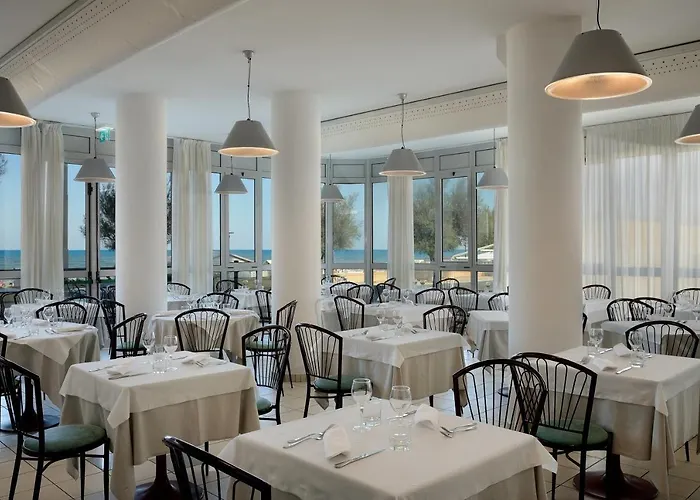 Nuovo Diana فندق 3*