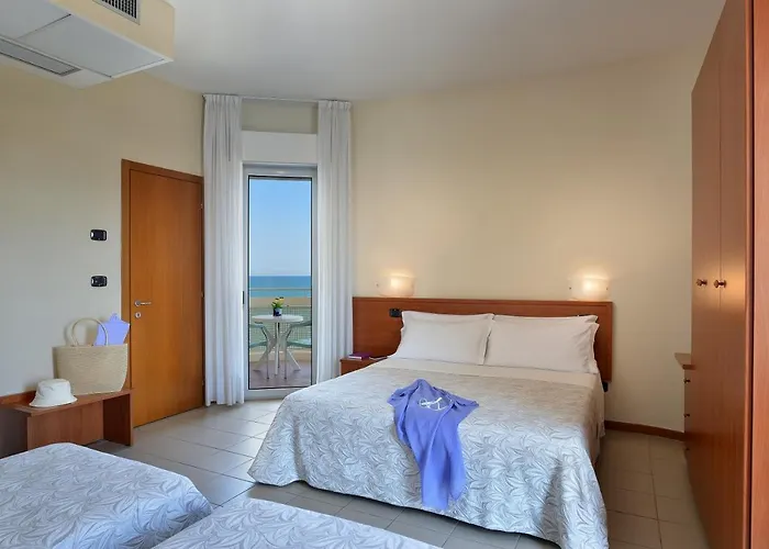 Nuovo Diana فندق سينِغاليا