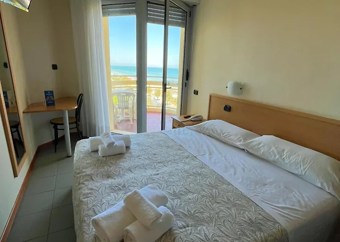 Nuovo Diana فندق 3*