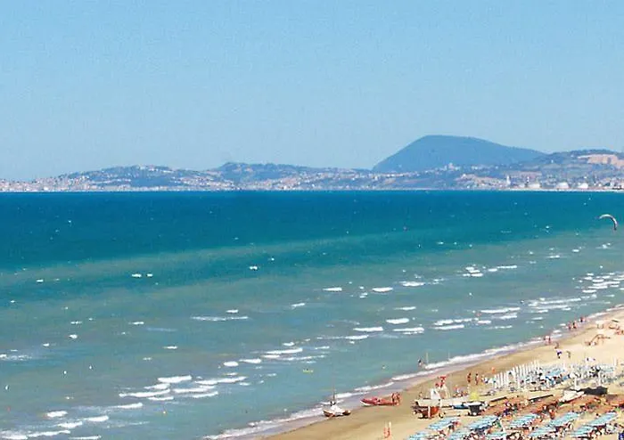 Nuovo Diana فندق سينِغاليا