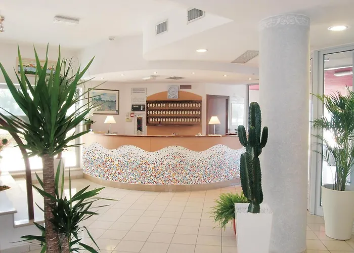 فندق Nuovo Diana سينِغاليا